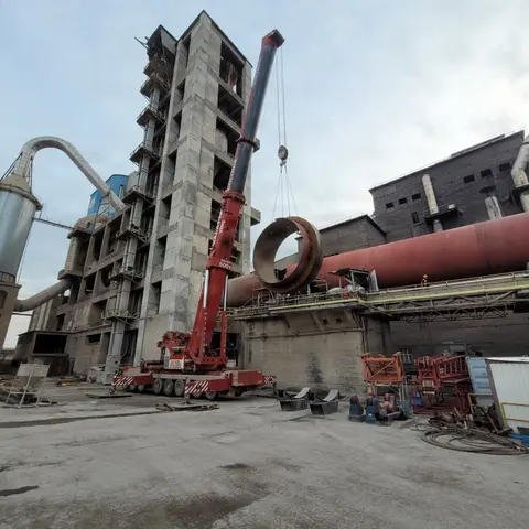 Limak Çimento Sanayii ve Ticaret A.Ş. Ergani Fabrikası Diyarbakır / Turquie
