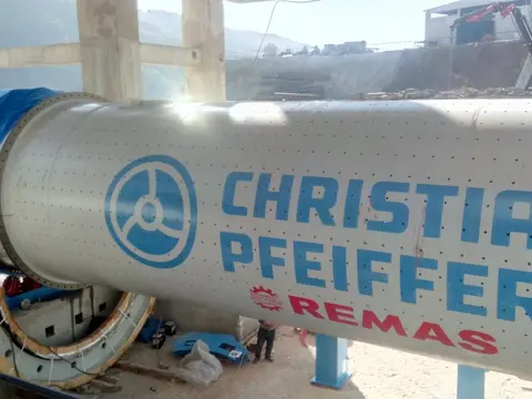 Düzce Çimento Fabrikası Çimento Değirmenleri ve Roller Press Montajı